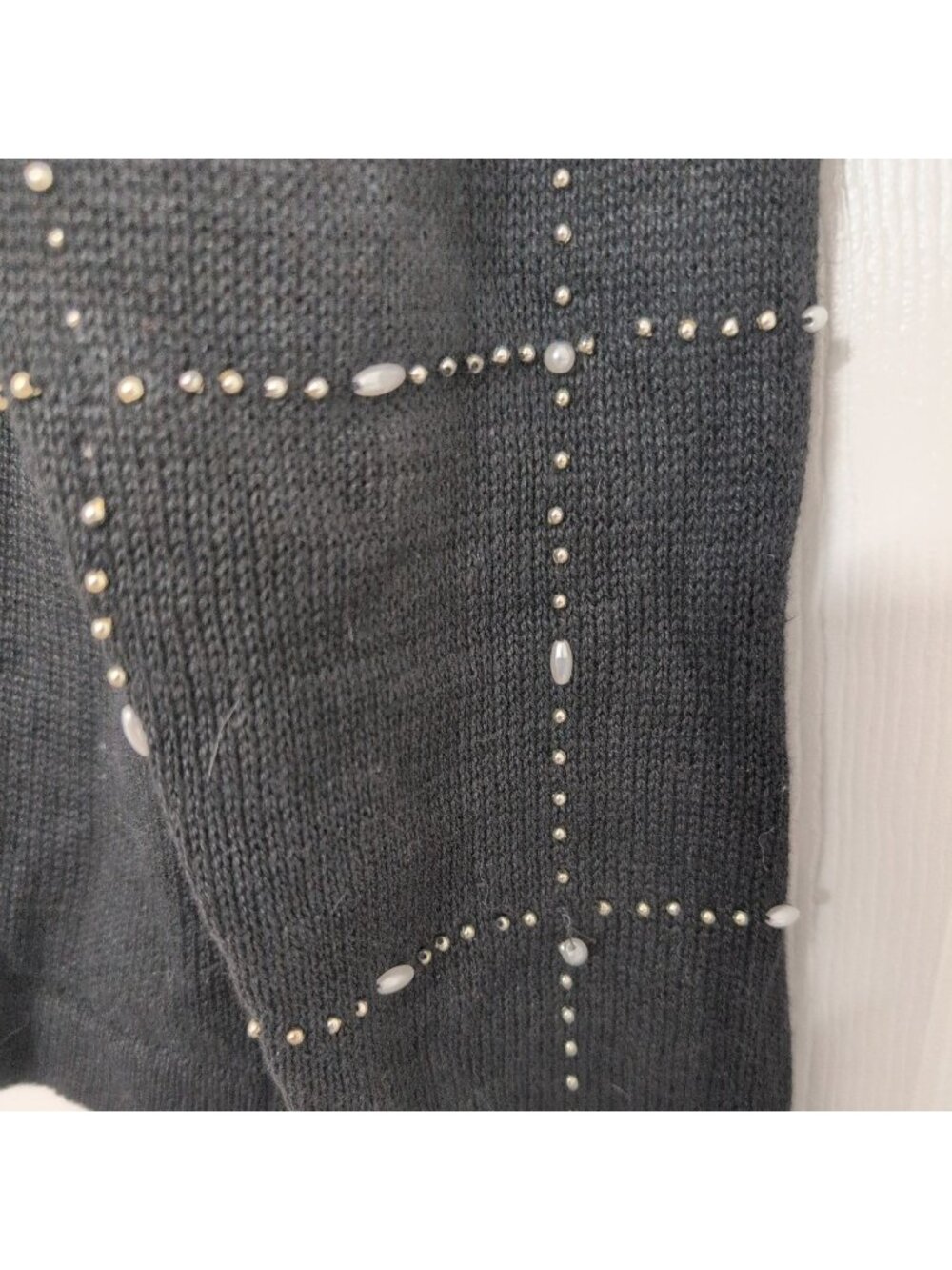Victoria Jones Beaded Poinsettia Cardigan Womens Size Medium Black Christmas - Picture 8 of 10